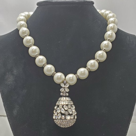 ALI KHAN princess pearls statement neck with crystal encrusted teardrop … - Picture 1 of 7